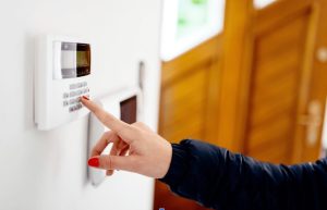 Why Wireless Alarm Systems Are Replacing Traditional Home Security